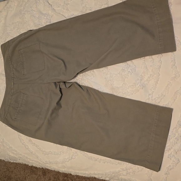 Old Navy Women's Wide Leg Cropped Pants Size 12     (0728C) - Picture 2 of 8